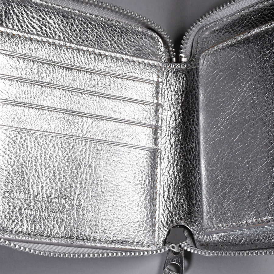 Comme des Garcons Metallic Embossed Wallet Silver