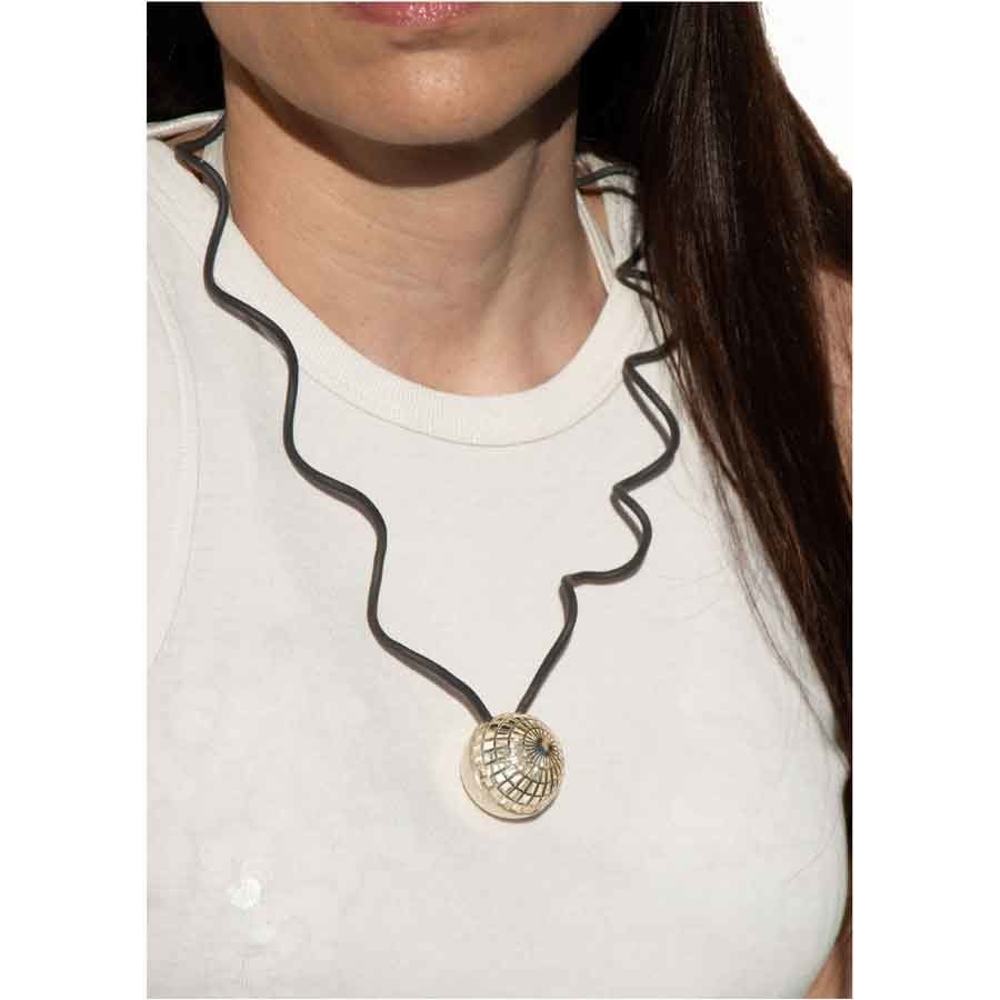 Aelia Kinesis Movement Necklace FNS018S on model